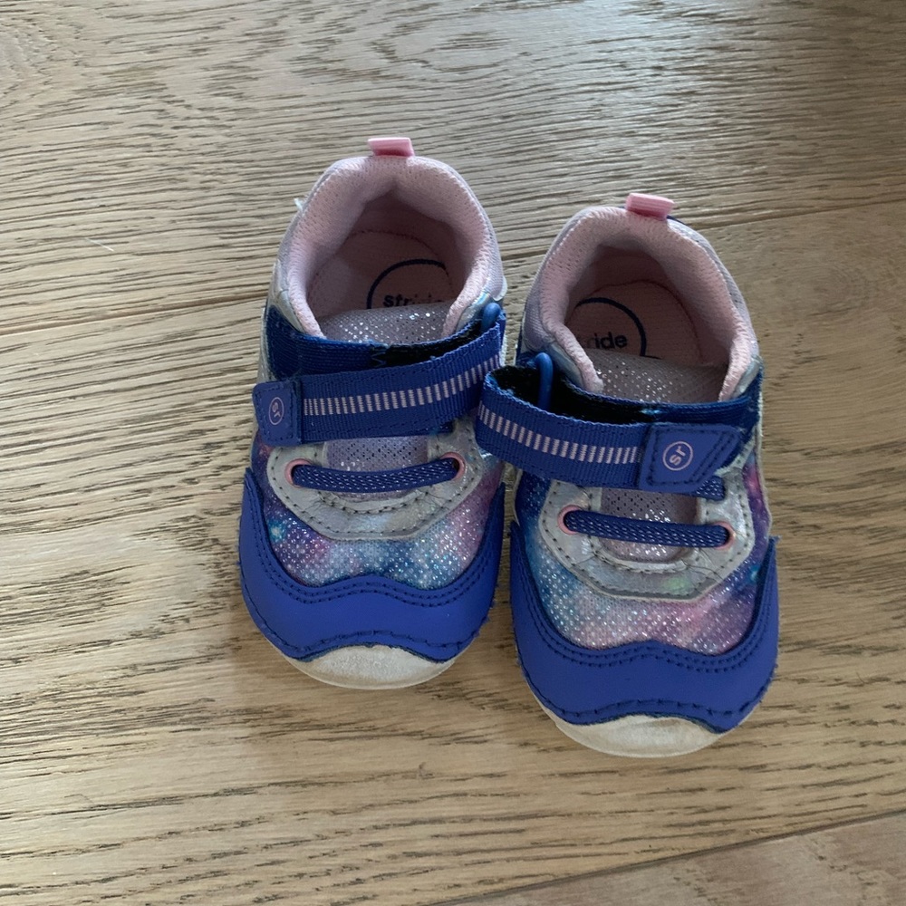 Stride rite toddler sneakers 5.5
